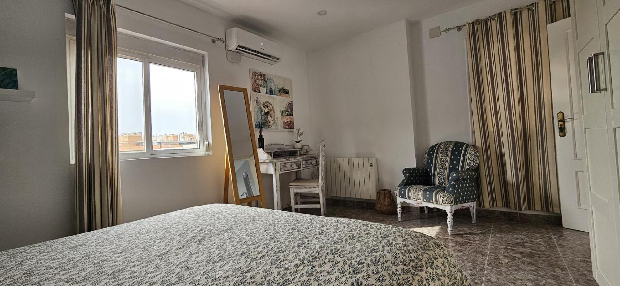 Amazing Penthouse With Views To The Castle Leilighet Alicante Eksteriør bilde
